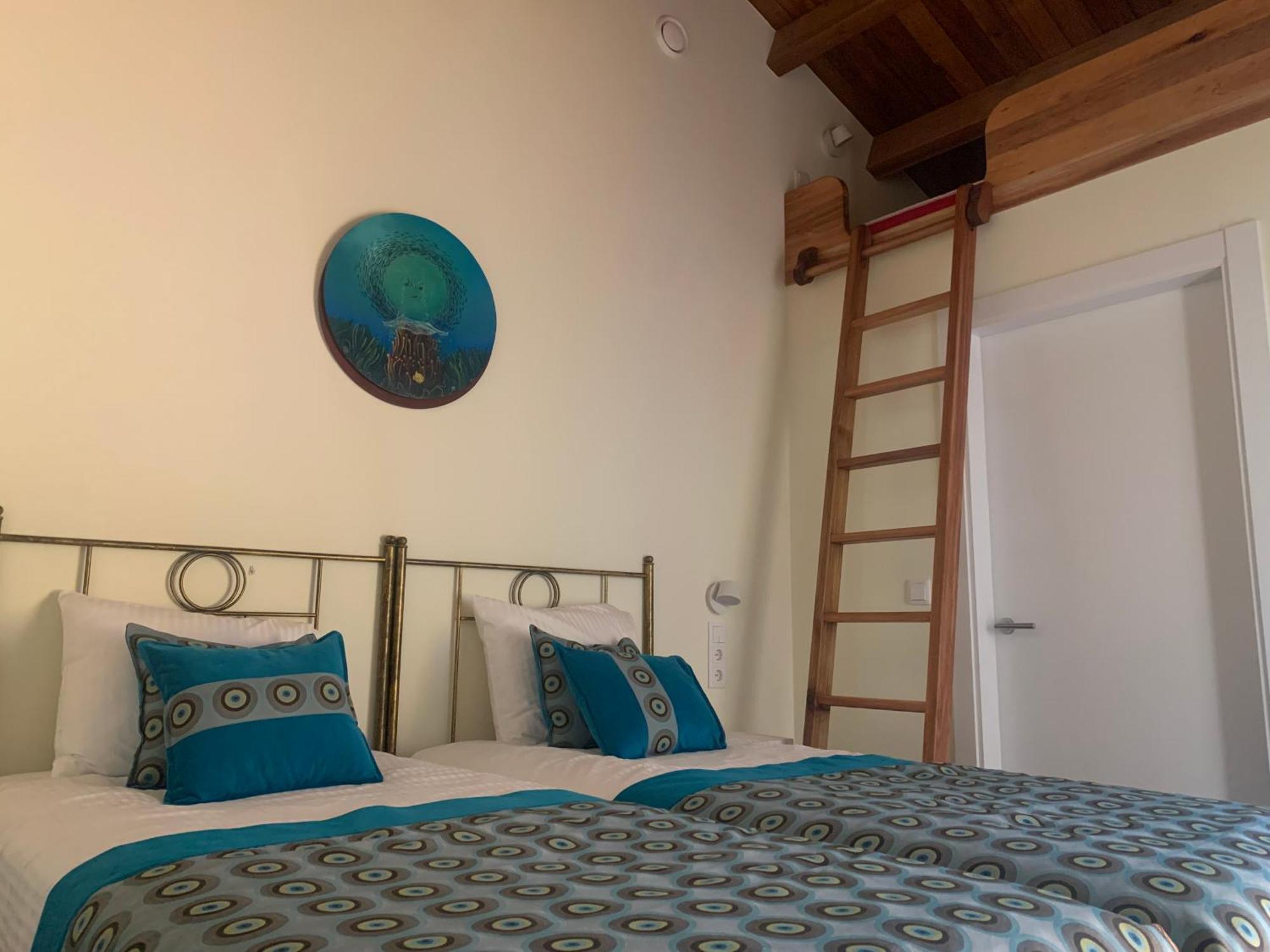 Daur The Middle Door - Exclusive For Pilgrims Hostel Panches Екстериор снимка